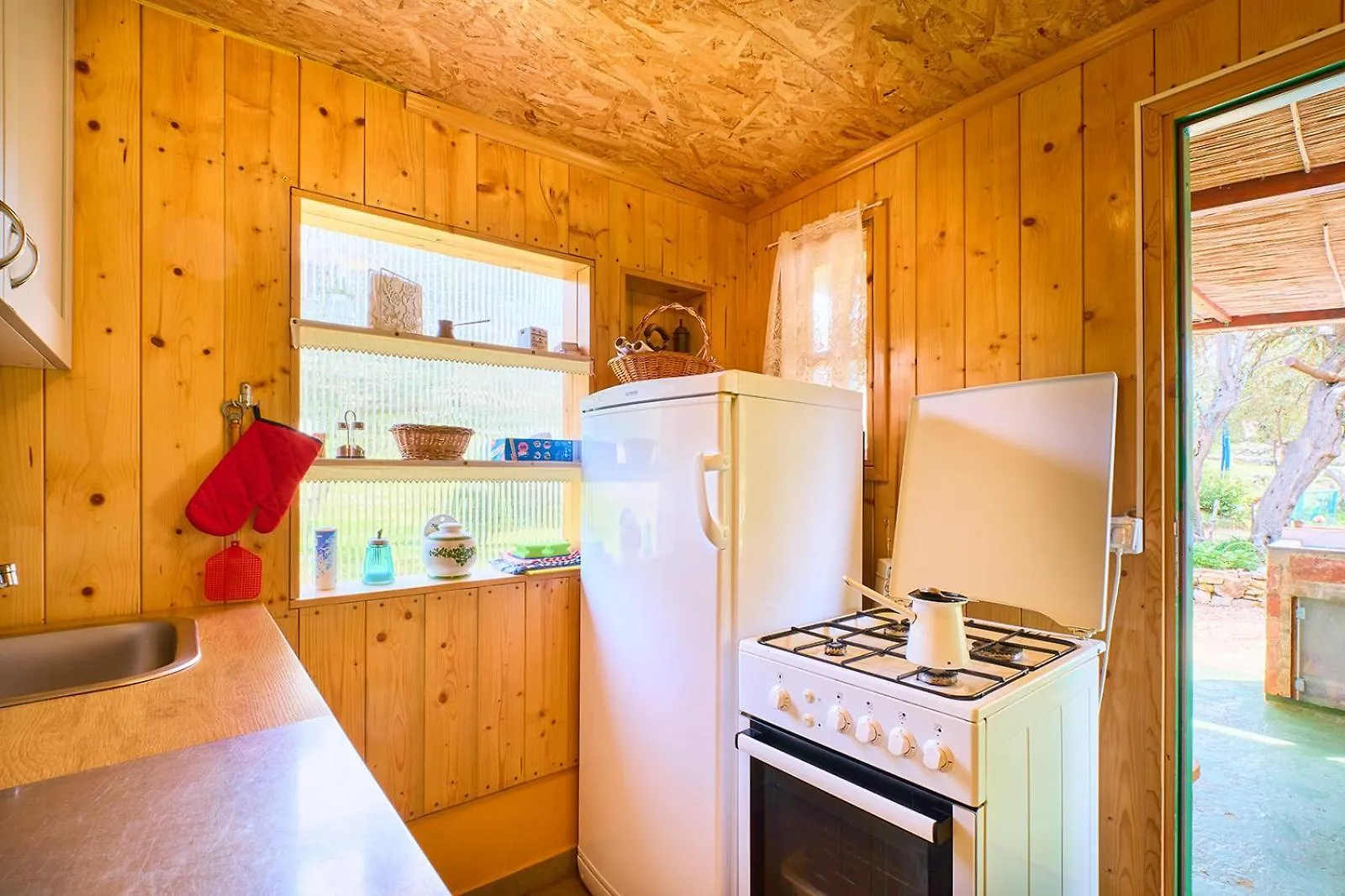 Sustainable Sun Powered Holiday Home Liski 3 Cunski