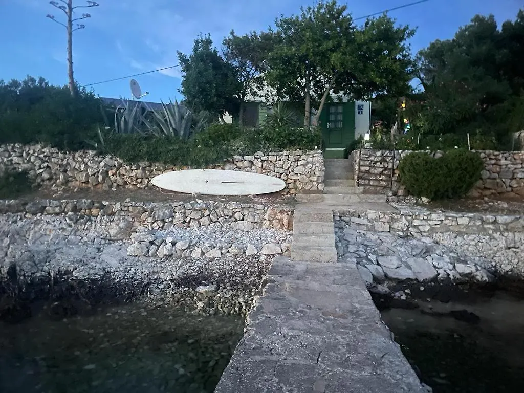 Sustainable Sun Powered Holiday Home Liski 3 Čunski 0*,