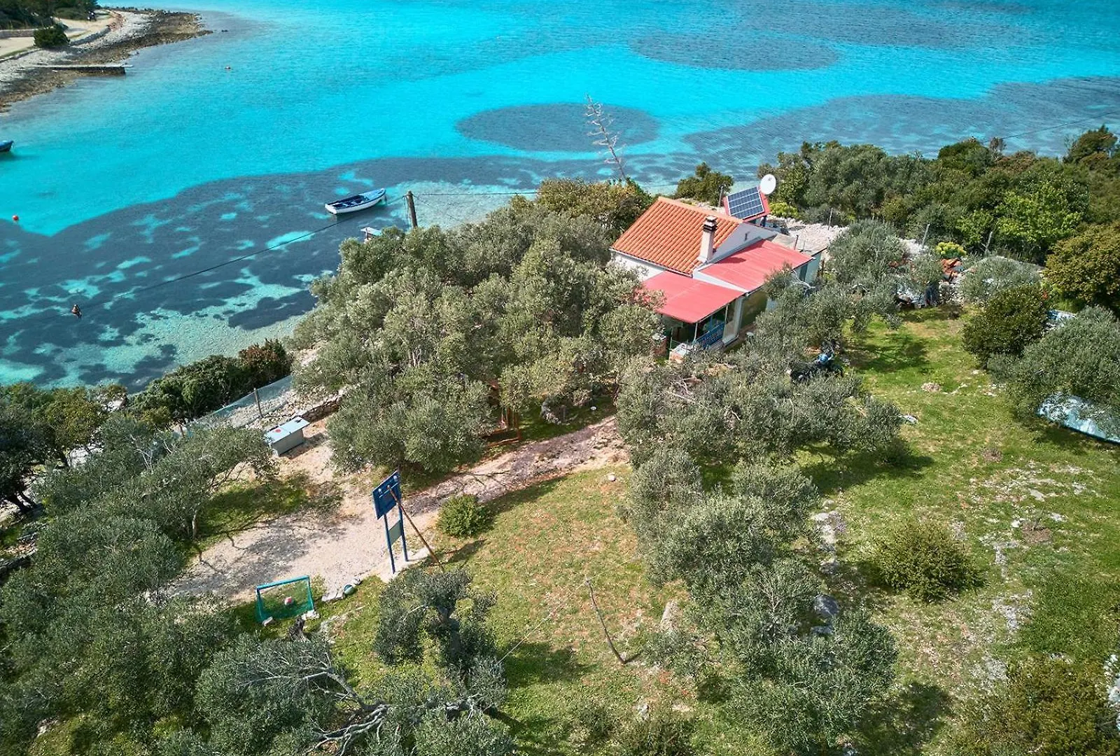 Sustainable Sun Powered Holiday Home Liski 3 Čunski