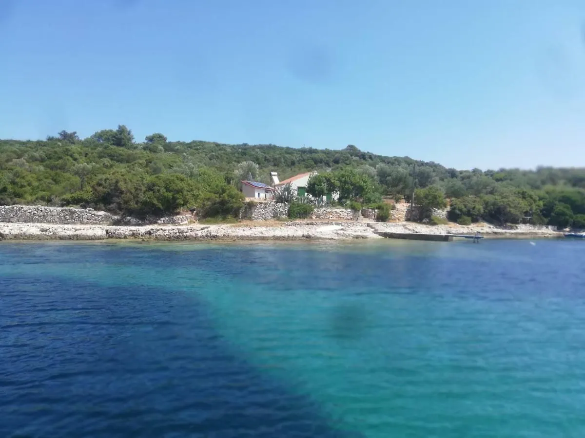 Sustainable Sun Powered Holiday Home Liski 3 Čunski